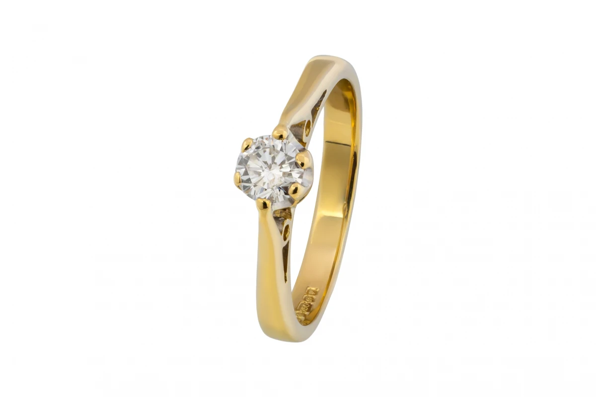 18ct Yellow Gold Diamond Engagement Ring 0.26ct