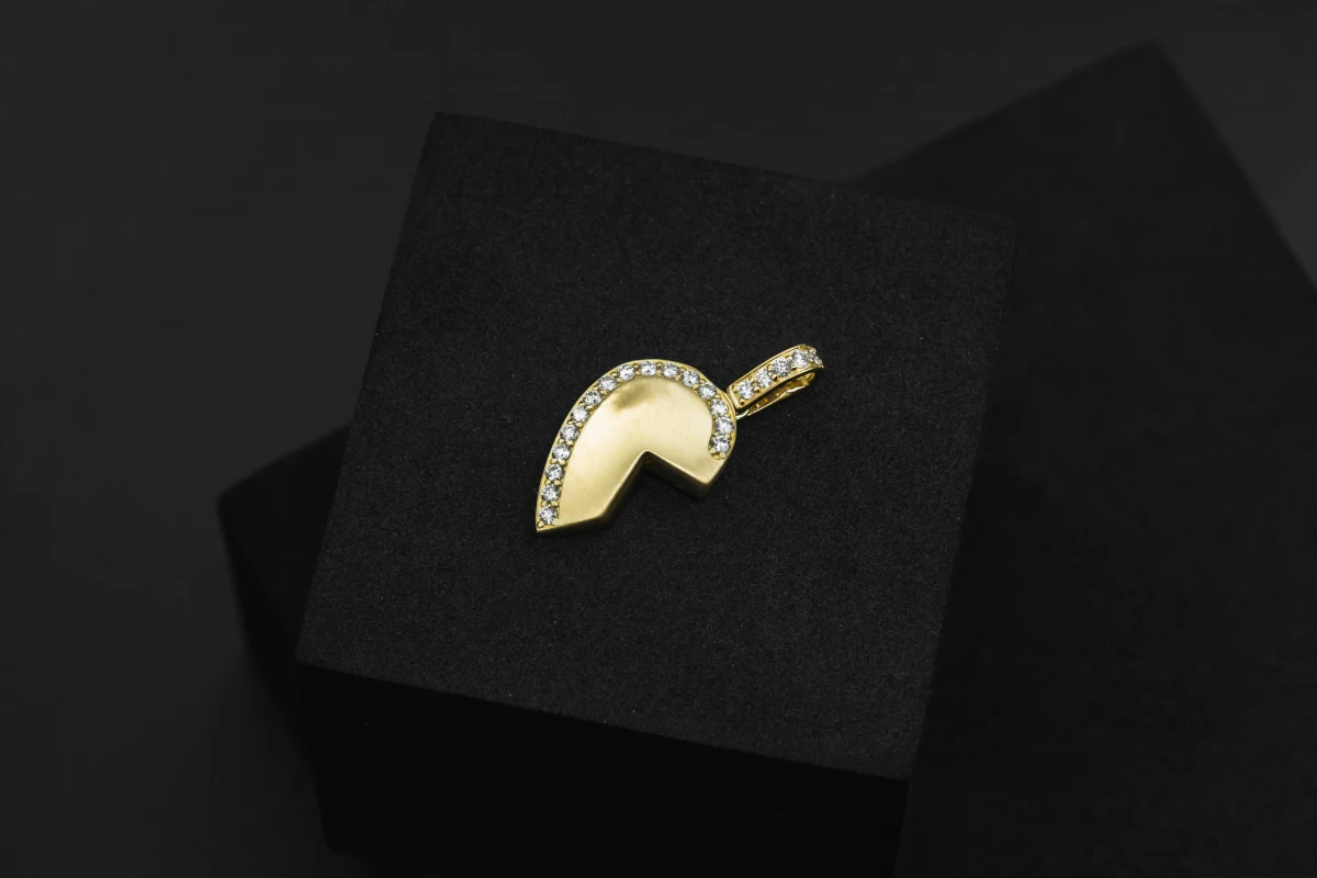 9ct Yellow Gold Half A Heart Diamond Pendant 0.32ct Left Side