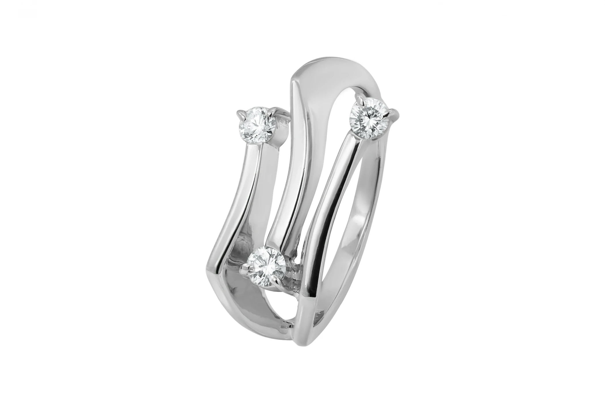 14ct White Gold 3 Stone Diamond Split Shank Ring 4.7g 0.26ct