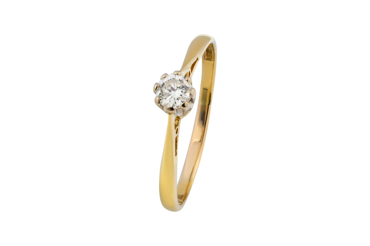 18ct Yellow Gold Diamond Engagement Ring 1.74g