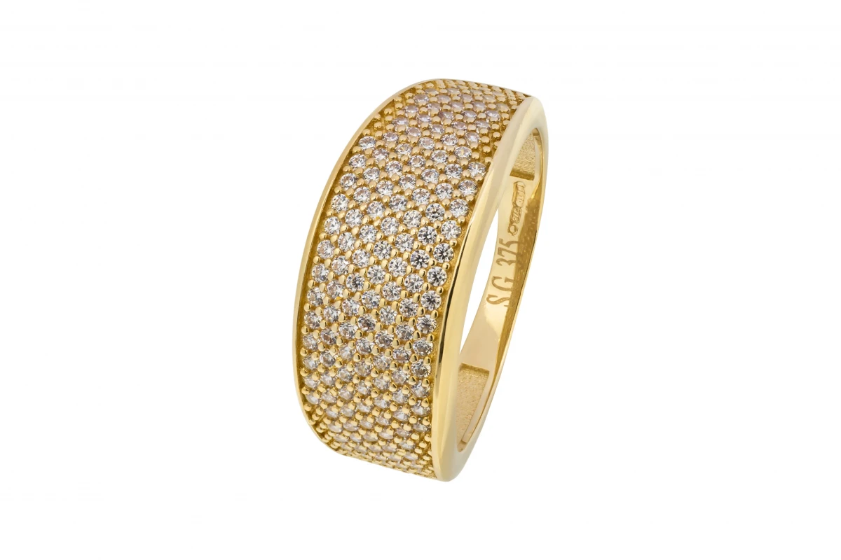 9ct Yellow Gold Cubic Zirconia  Ring 3.3g