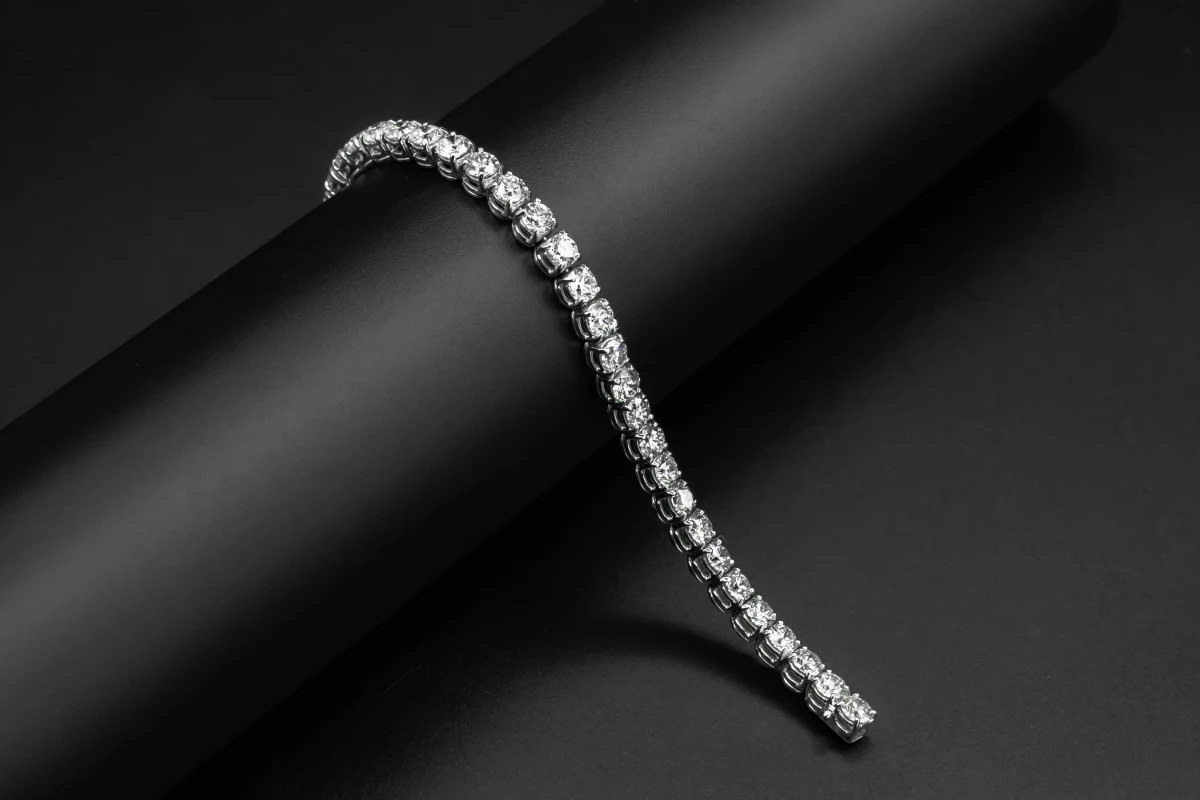 18ct White Gold Diamond Tennis Bracelet 11.22ct