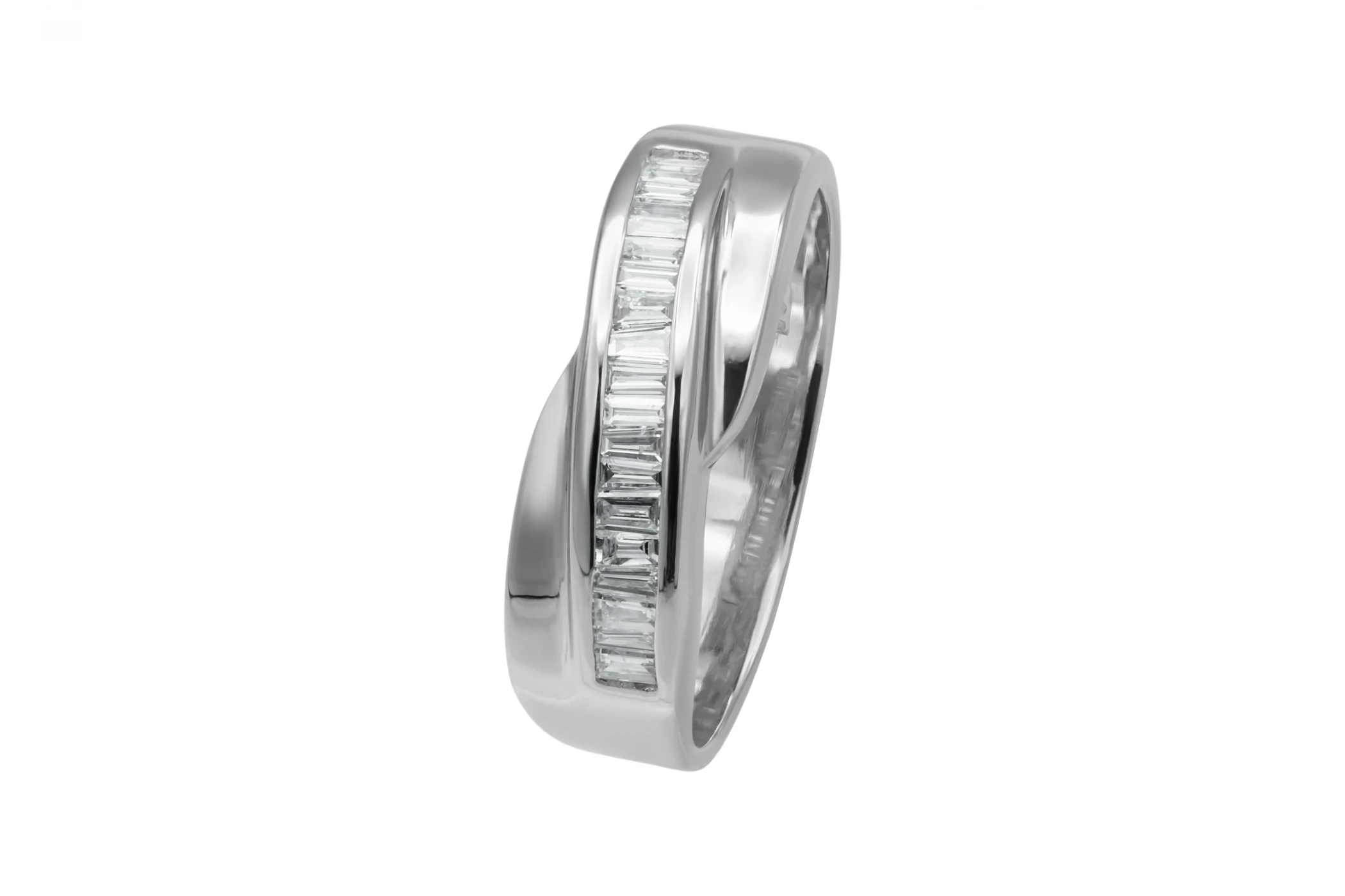 18ct White Gold Channel Set Baguette Ring 0.38ct 6.8g