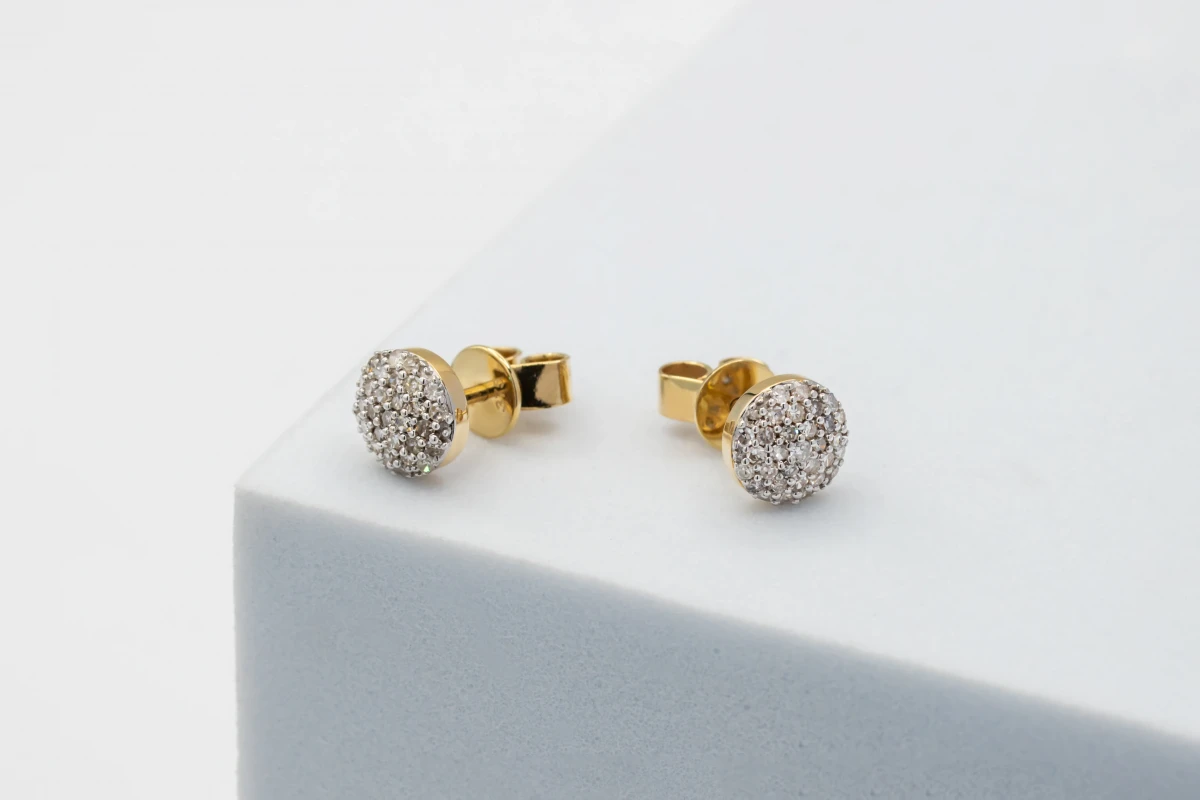 9ct Yellow Gold Diamond Stud Earrings  0.30ct