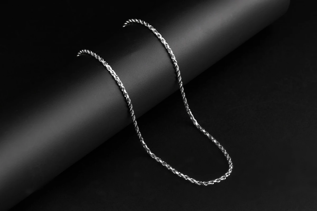 9ct White Gold Diamond Cut Rope Chain 11.3g