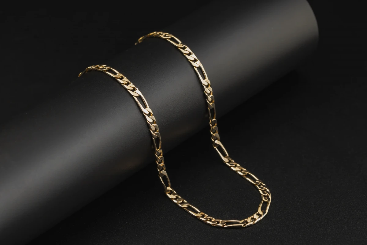 9ct Yellow Gold Curb Chain 18" 17.8g