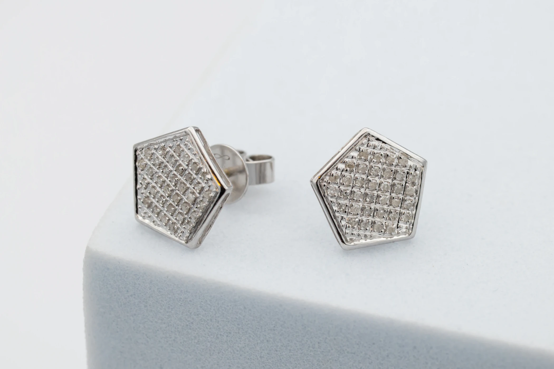 14ct White Gold Diamond Pentagon Stud Earrings 0.20ct