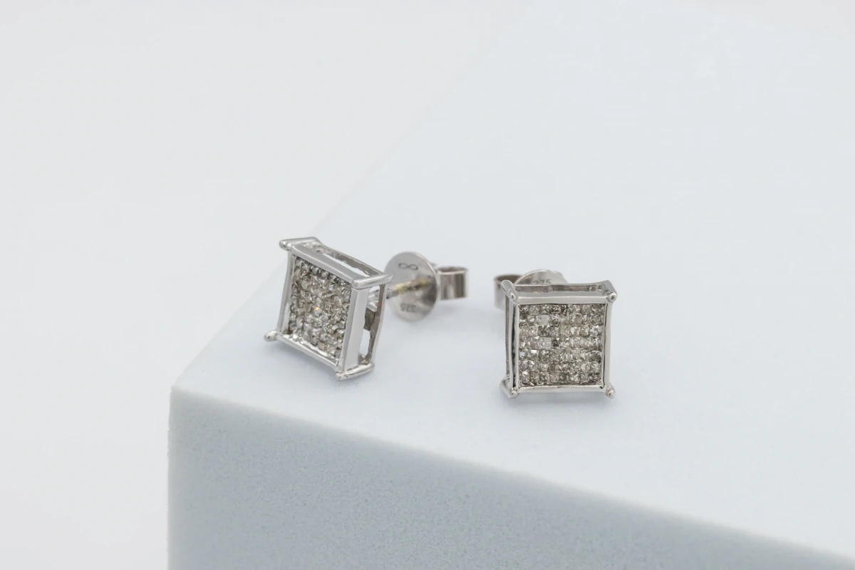 14ct White Gold Pave Diamond Square Stud Earrings 0.20ct