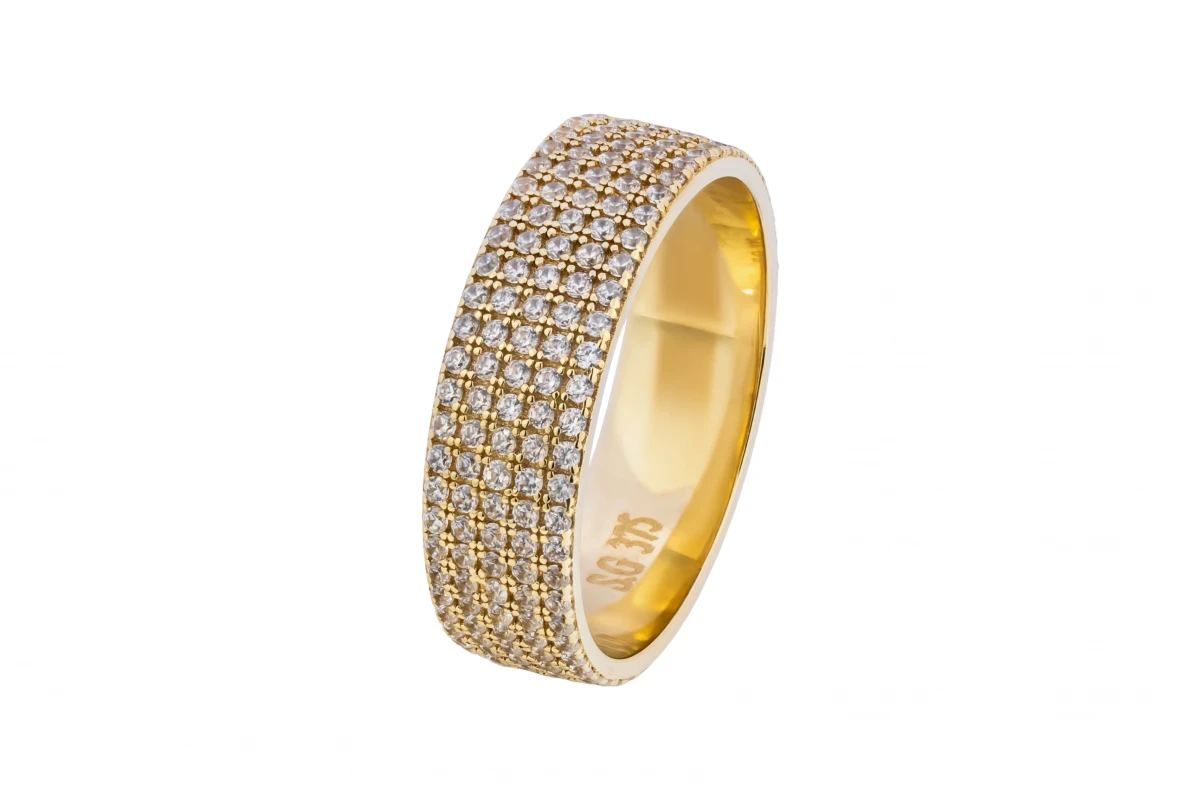 9ct Yellow Gold Cubic Zirconia Ring 4.4g